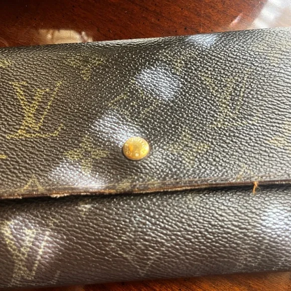 Vintage Louis Vuitton Monogram Sarah wallet - Picture 2 of 8